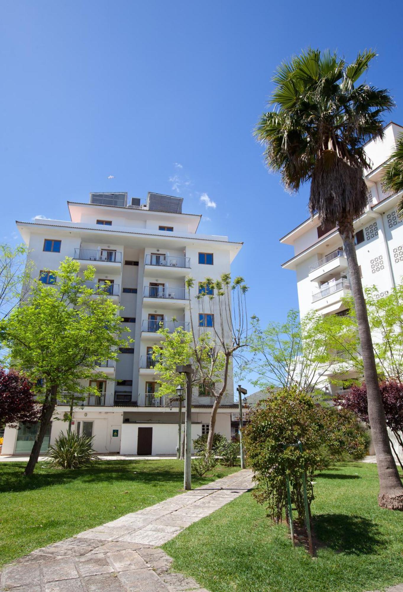 Apartamentos Ferrer Lime Tamarindos Port de Alcudia  Eksteriør bilde