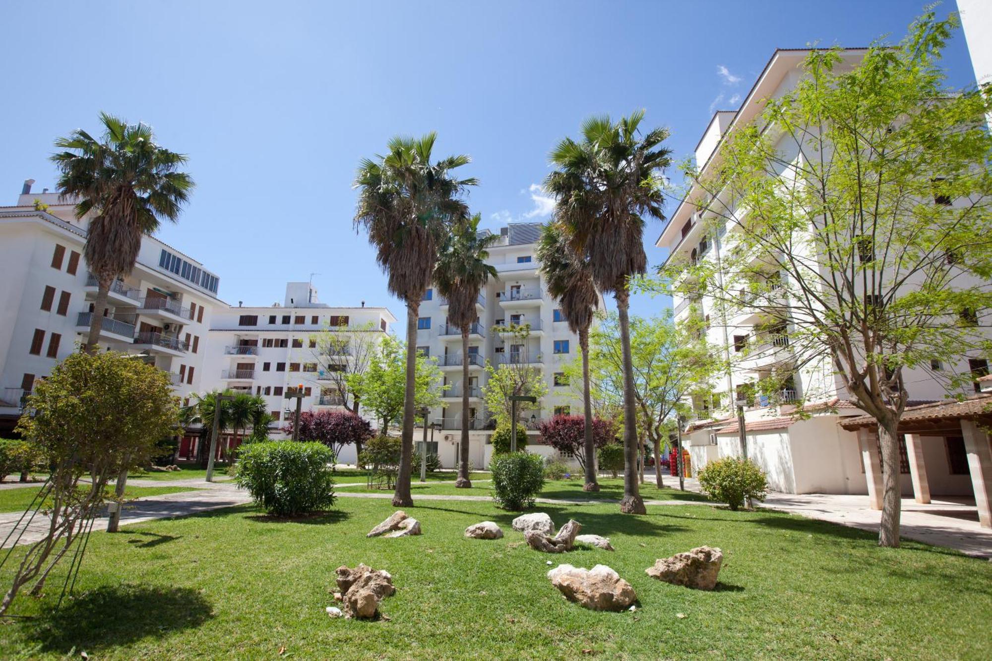 Apartamentos Ferrer Lime Tamarindos Port de Alcudia  Eksteriør bilde